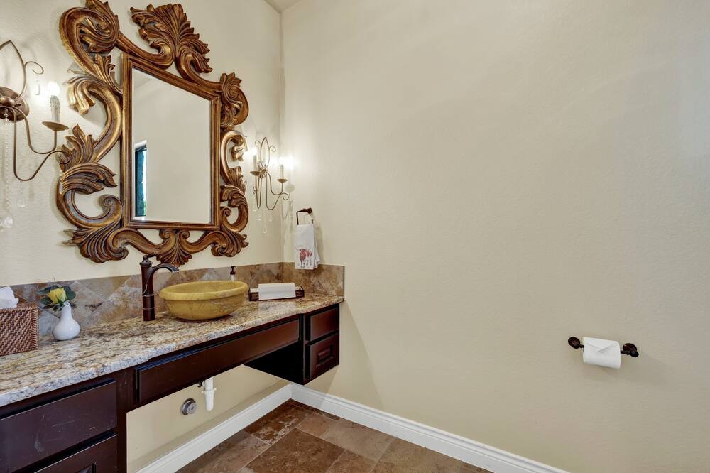 Photo of Bedroom in Dripping Springs