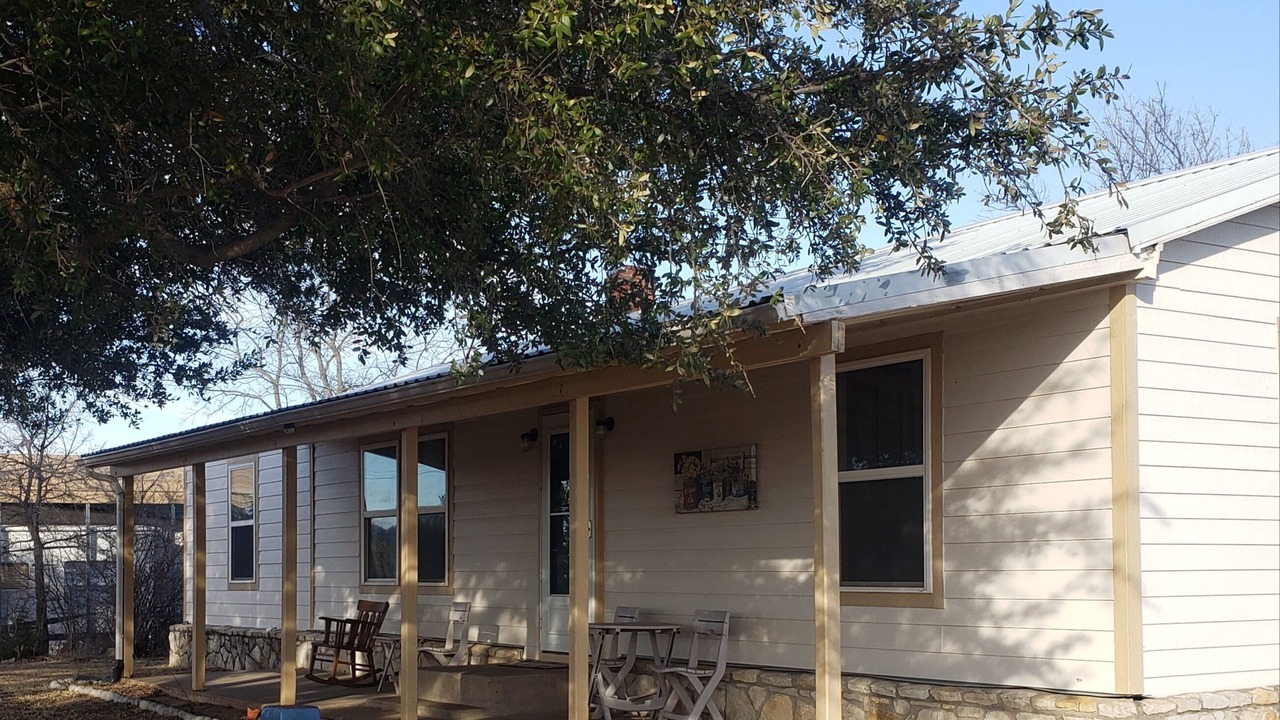 Photo of Outdoor in Glen Rose