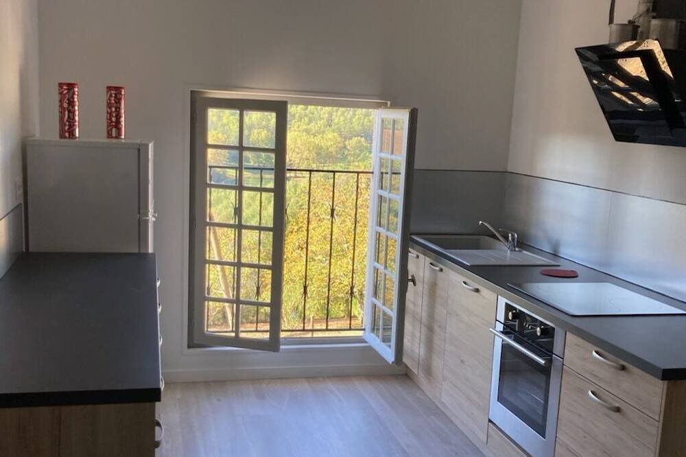 Photo of Kitchen in Pont-du-Casse