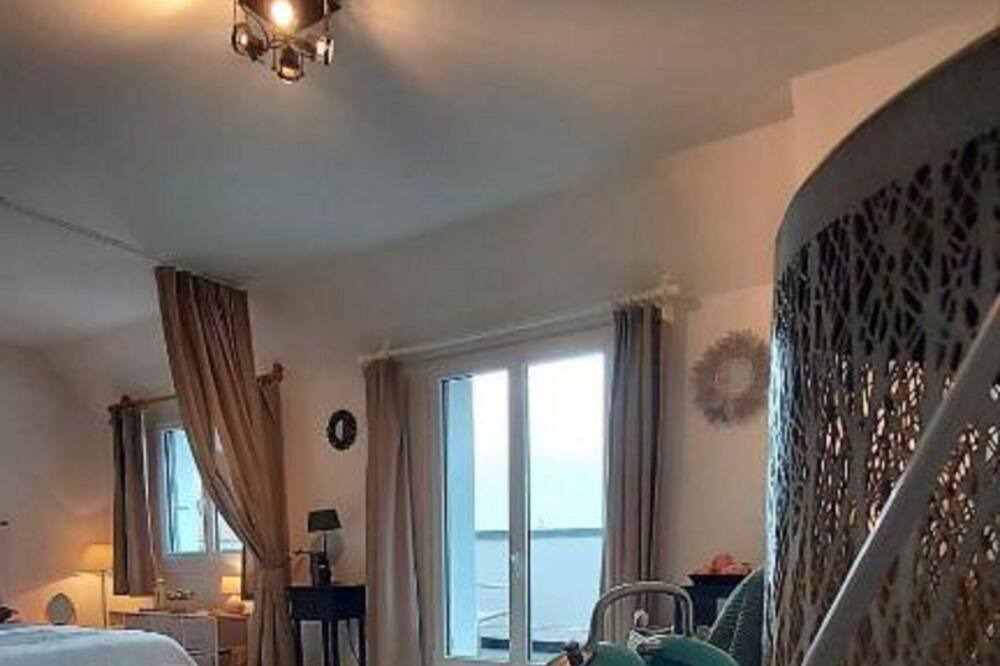 Photo of Bedroom in Benerville-sur-Mer