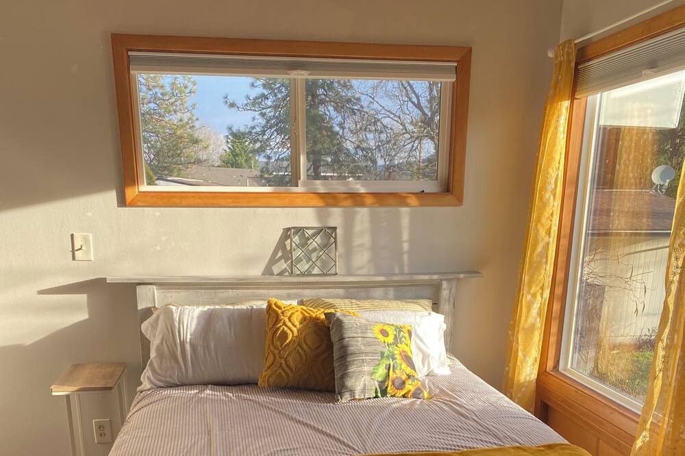 Photo of Bedroom in The Dalles