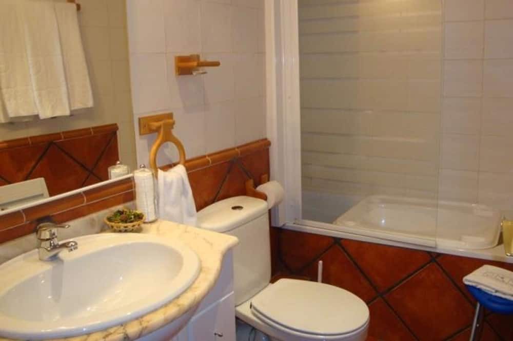 Photo of Bathroom in Prades