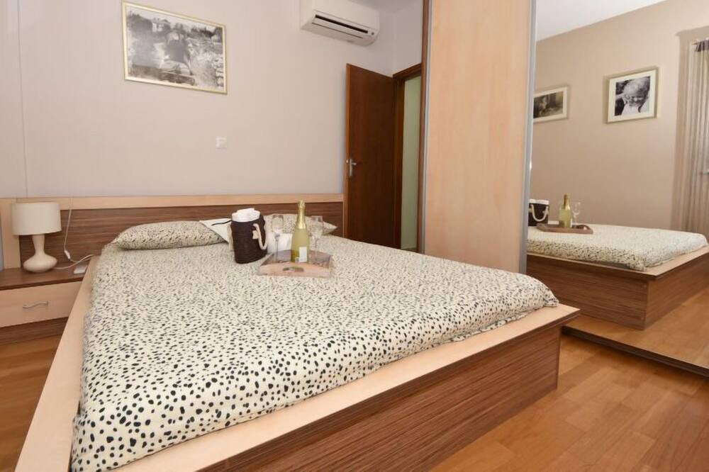 Photo of Bedroom in Veli Iz