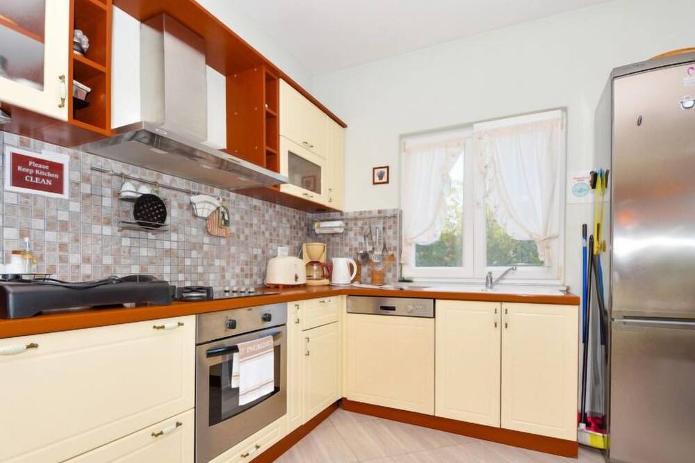 Photo of Kitchen in Veli Iz