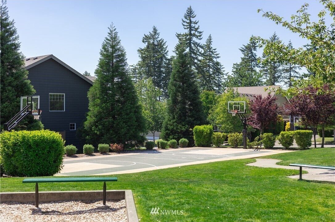 Photo of Outdoor in Maple Valley