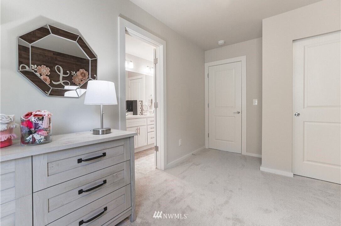 Photo of Others in Maple Valley