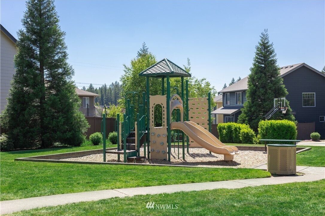 Photo of Outdoor in Maple Valley