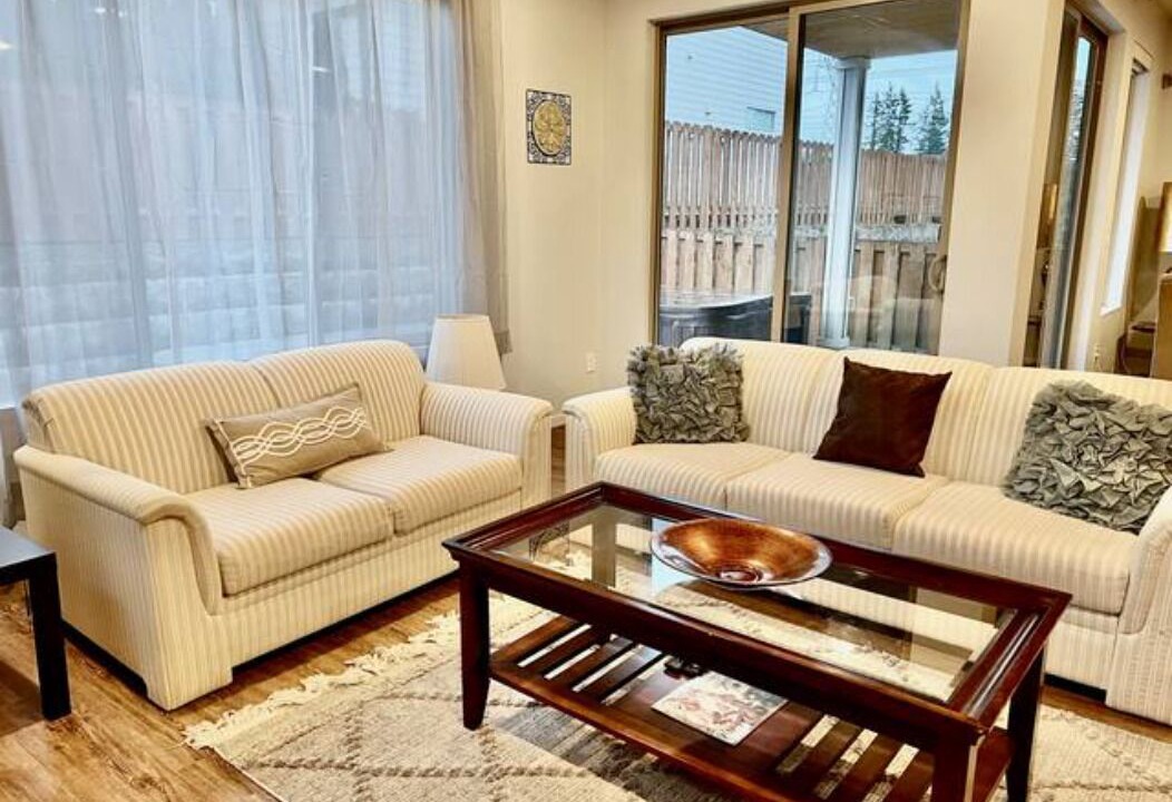 Photo of Livingroom in Maple Valley