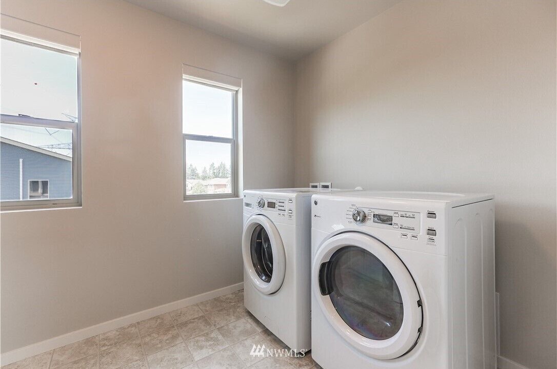 Photo of Others in Maple Valley