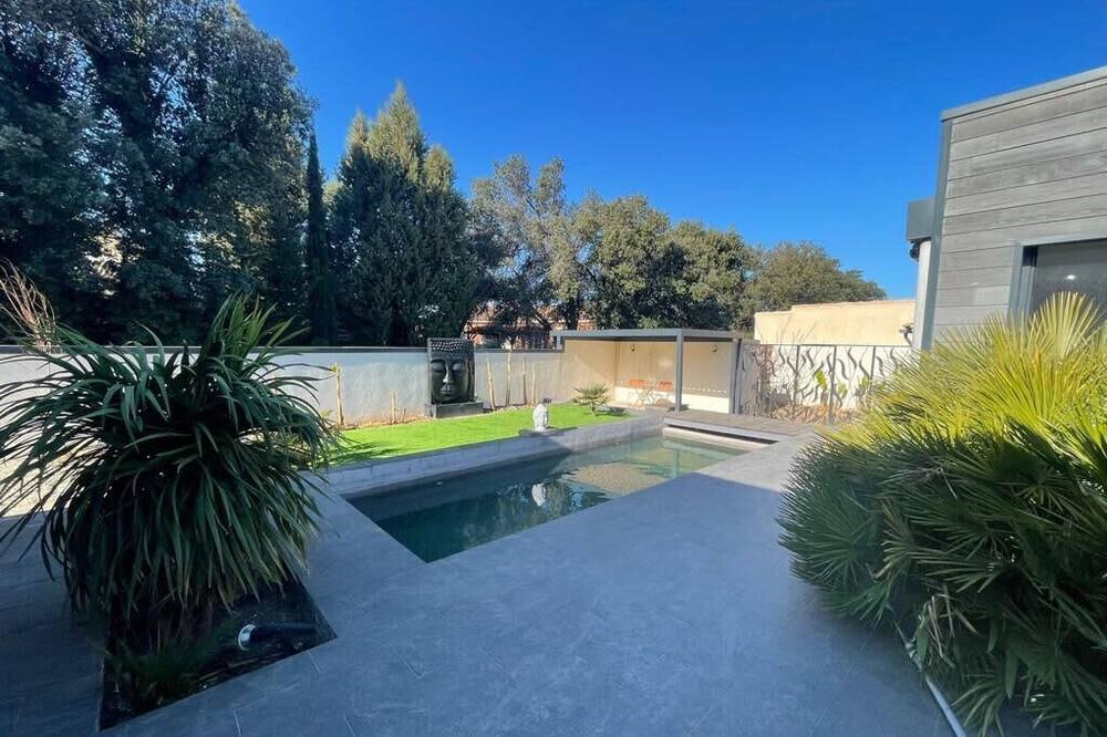 Photo of Outdoor in Sorgues