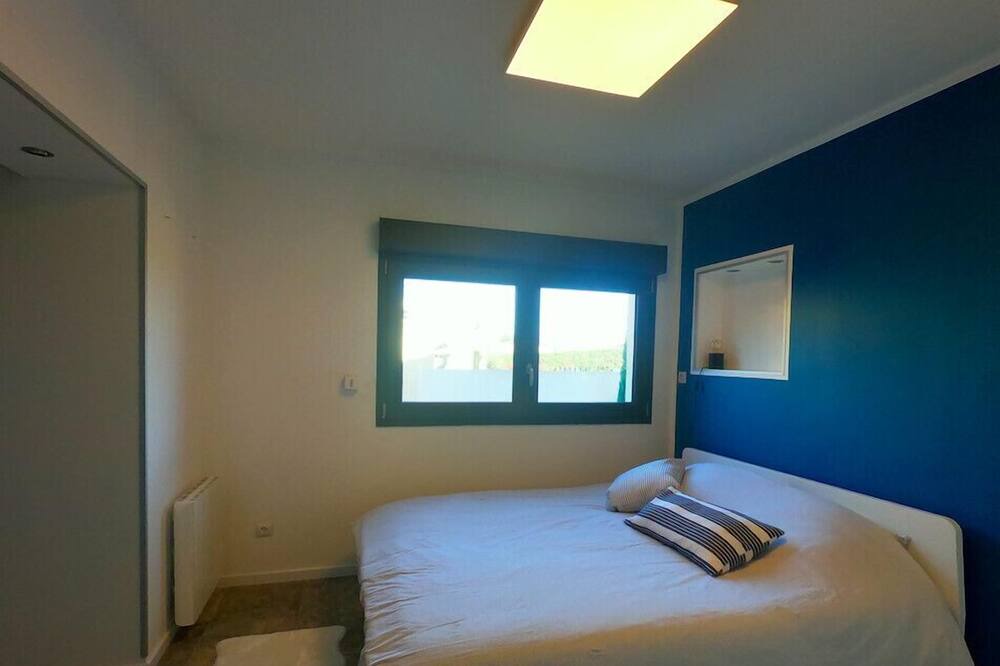 Photo of Bedroom in Sorgues