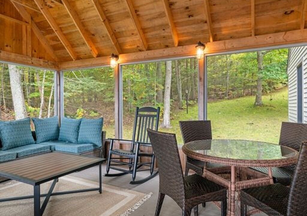Photo of Patio Balcony in Mac Mahan