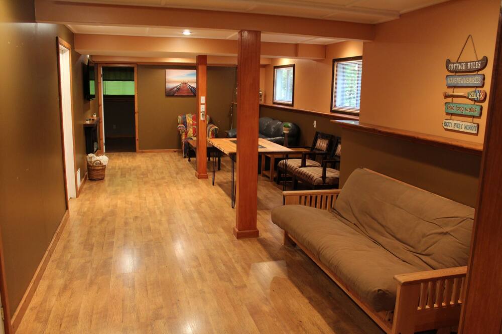 Photo of Livingroom in Lafontaine