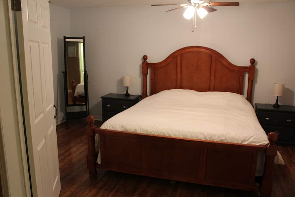 Photo of Bedroom in Lafontaine