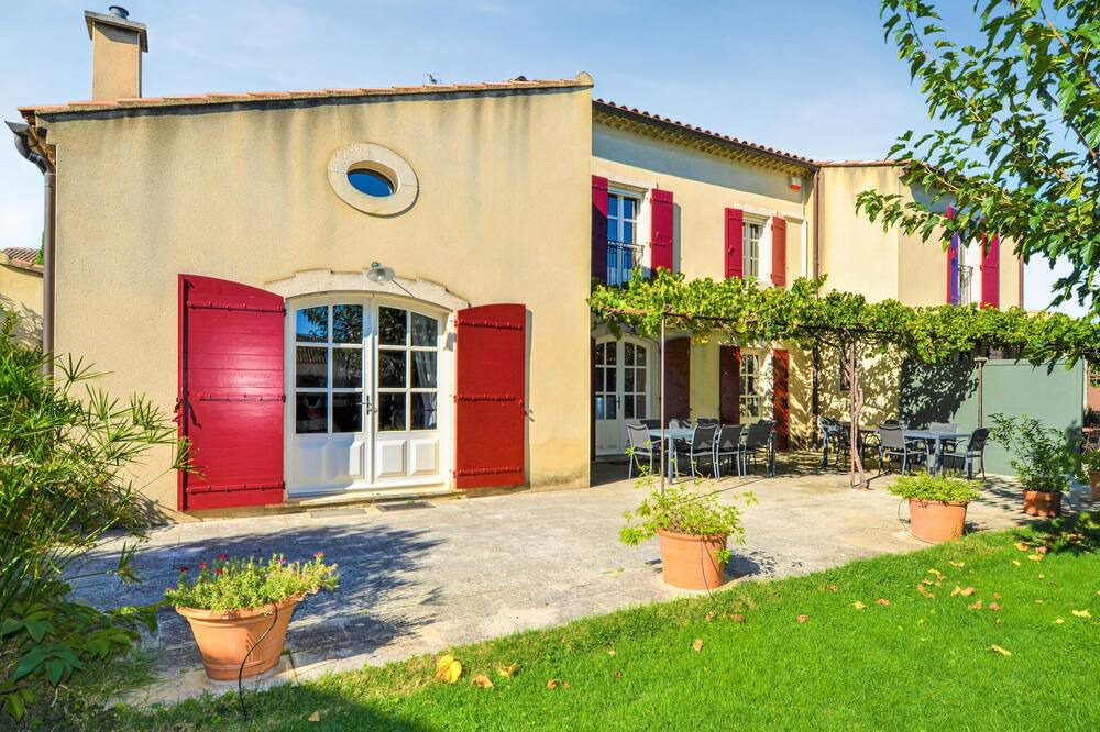 Photo of Outdoor in Maillane