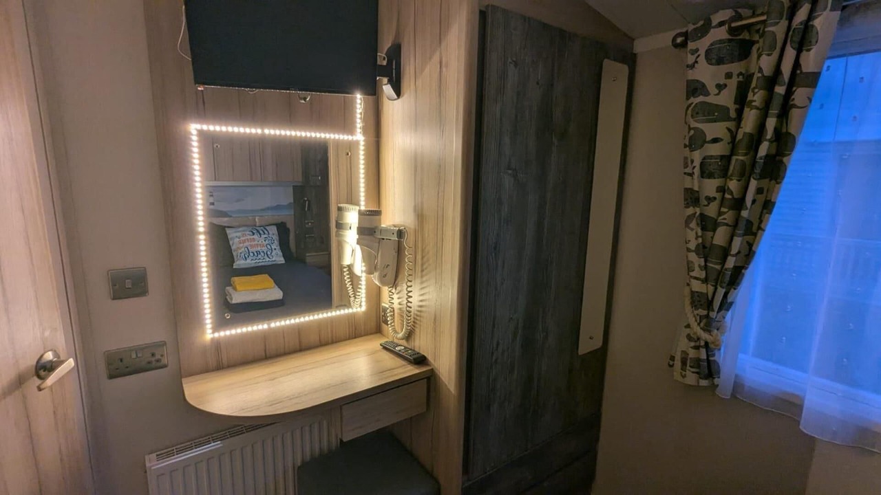 Photo of Others in Sandilands