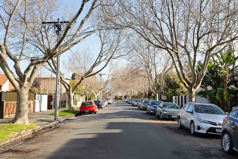 Photo of Others in Elwood