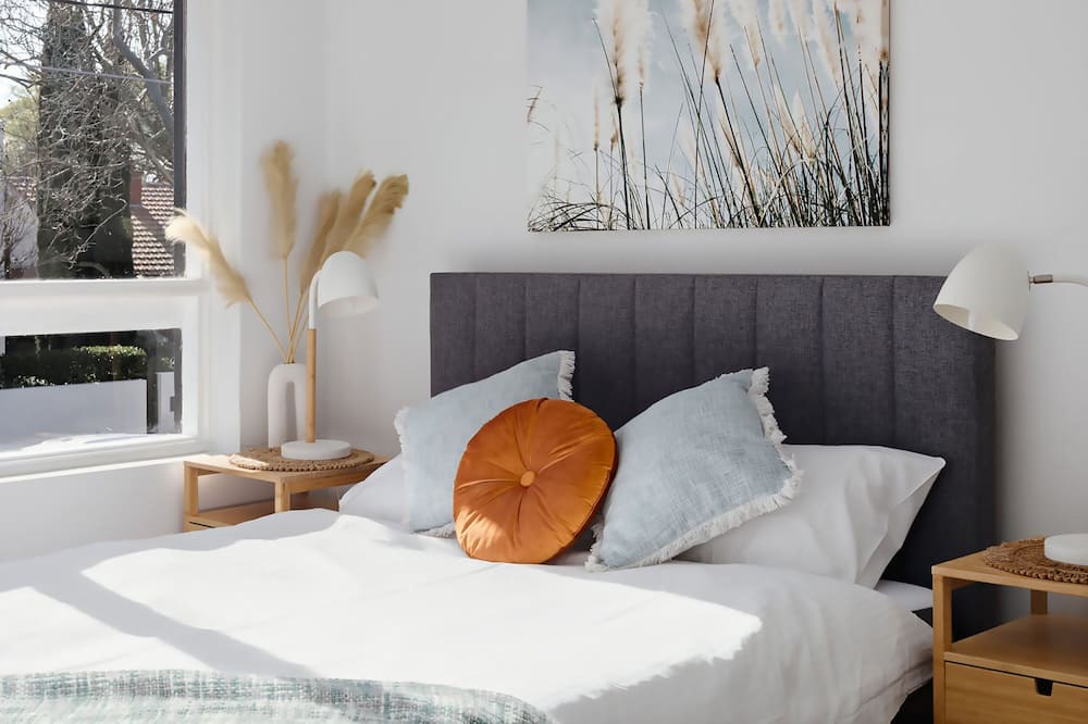 Photo of Bedroom in Elwood