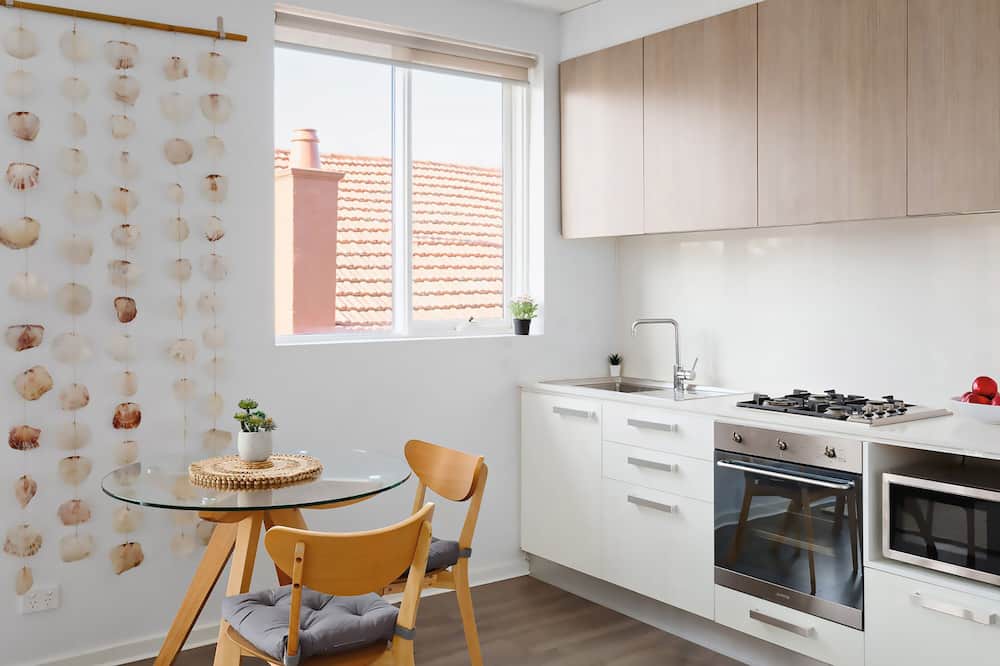 Photo of Others in Elwood