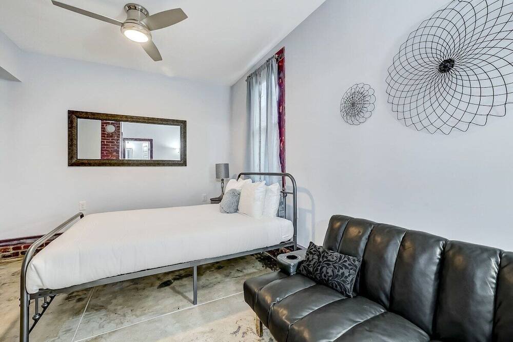 Photo of Bedroom in Urban Core