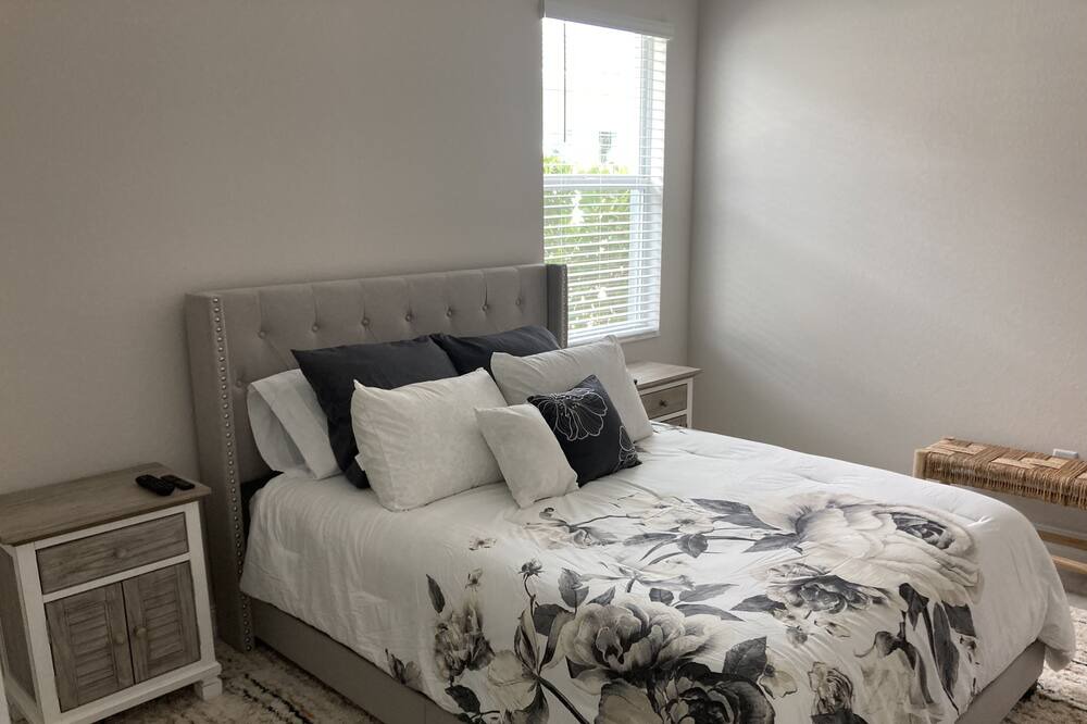 Photo of Bedroom in Biggar