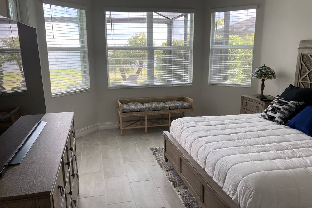 Photo of Bedroom in Biggar
