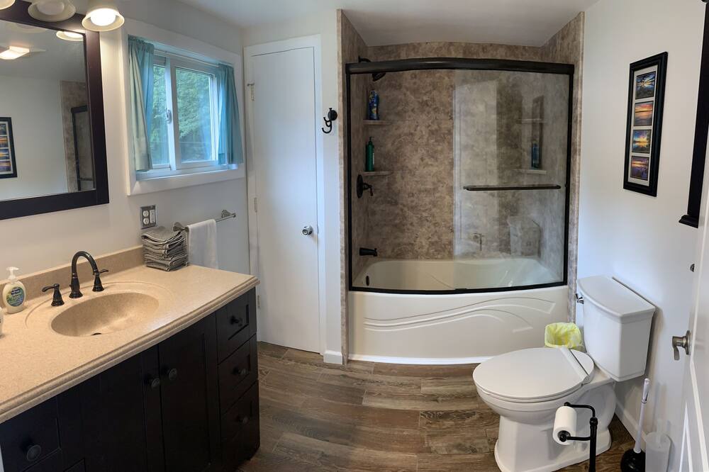 Photo of Bathroom in Bridgeport
