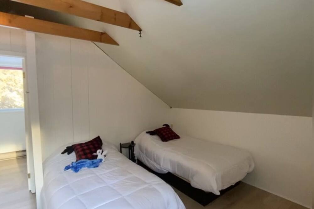 Photo of Bedroom in Chertsey