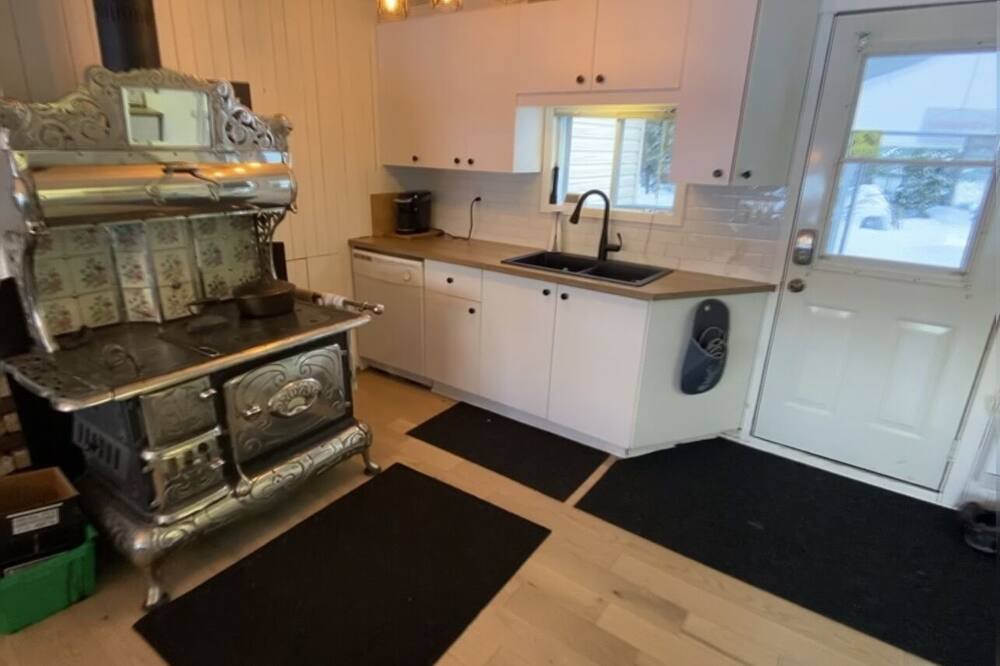 Photo of Kitchen in Chertsey