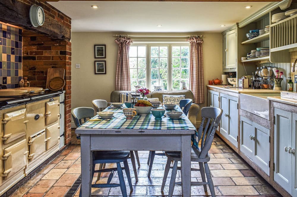 Photo of Kitchen in Farley