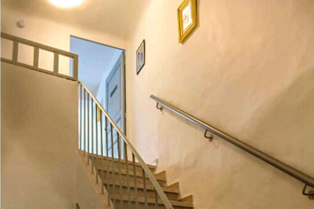 Photo of Others in Cereste