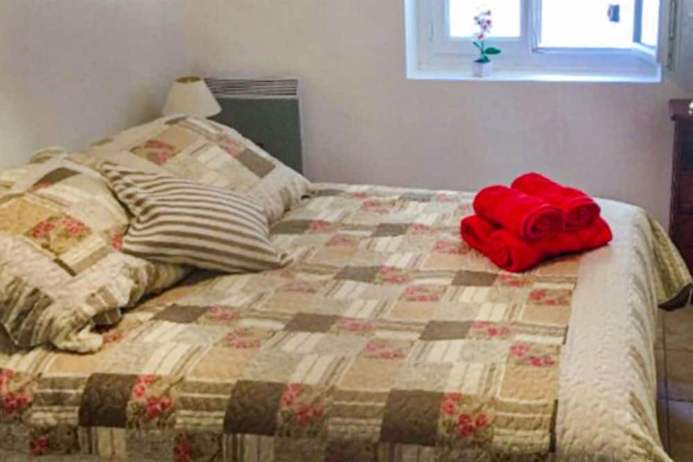 Photo of Others in Cereste