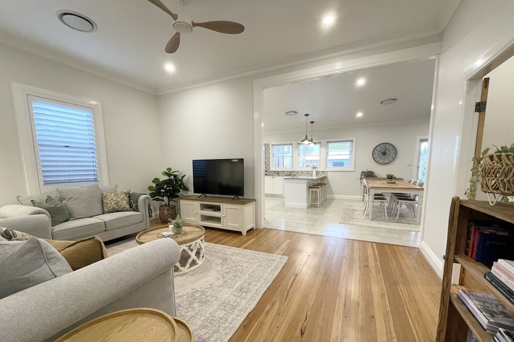 Photo of Livingroom in Singleton