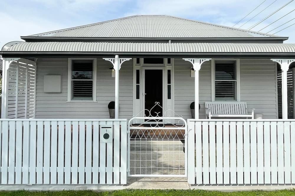 Photo of Others in Singleton