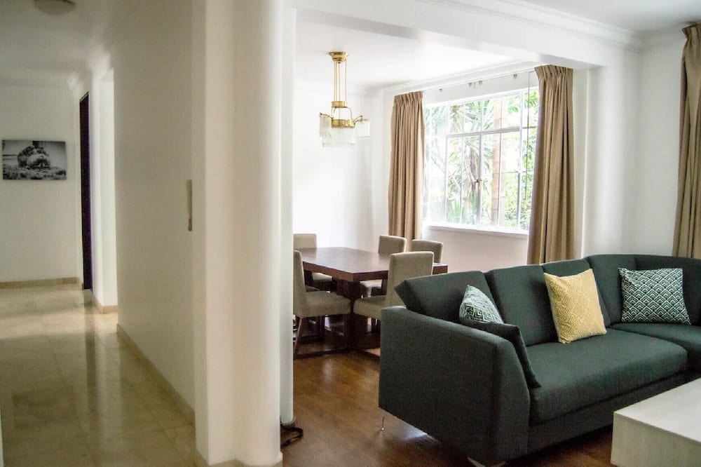 Photo of Livingroom in Greenwood Lake