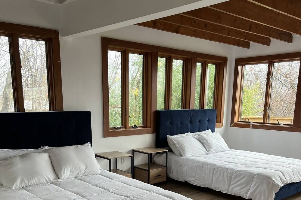 Photo of Bedroom in Greenwood Lake