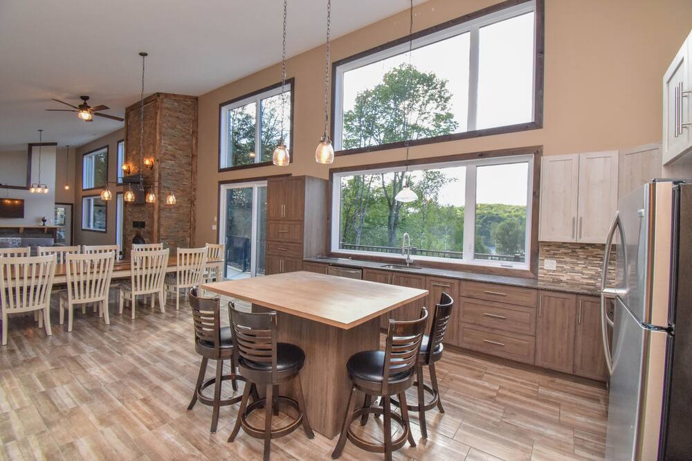 Photo of Kitchen in Cheneville