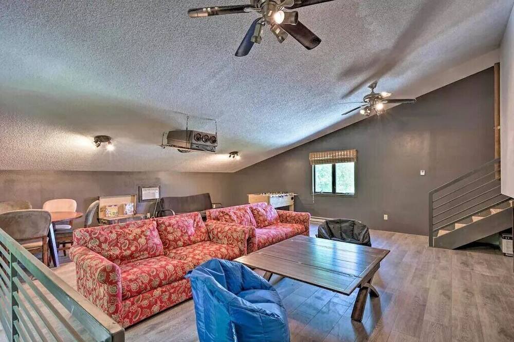 Photo of Bedroom in Cedar Falls
