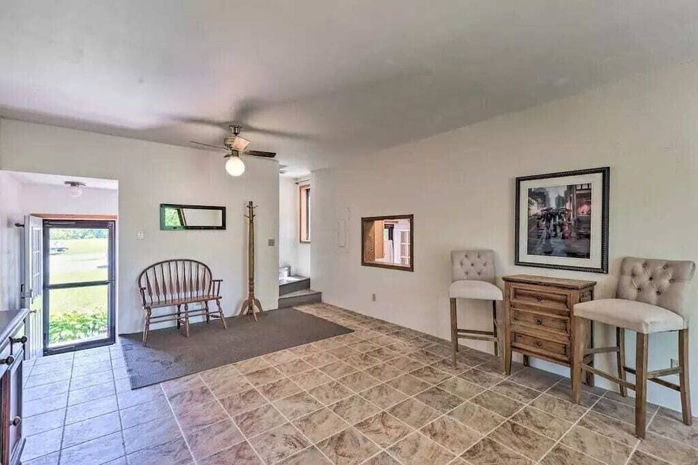 Photo of Bedroom in Cedar Falls