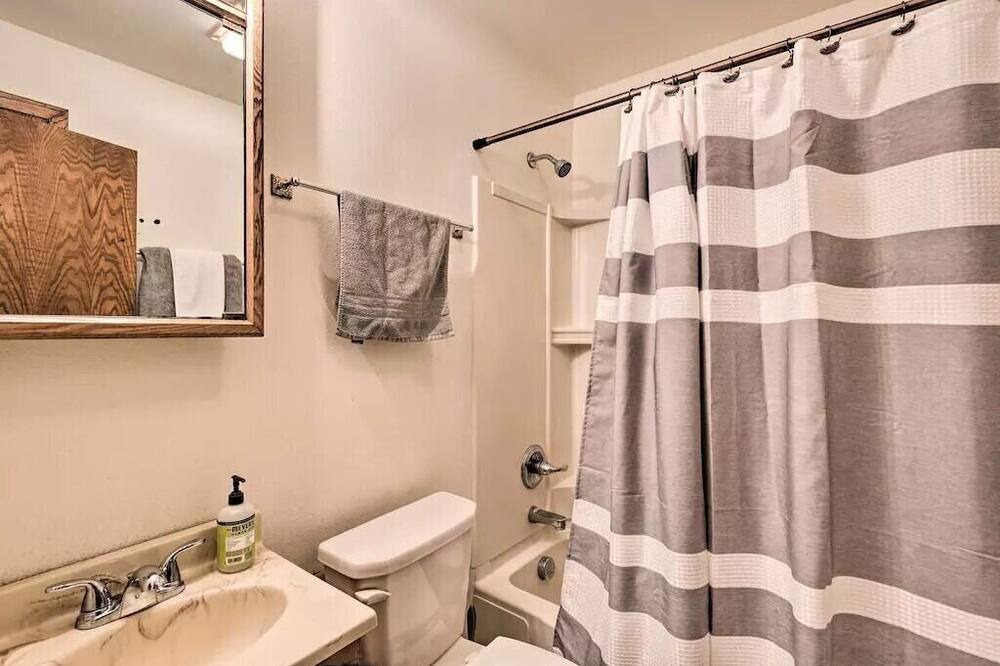 Photo of Bathroom in Cedar Falls