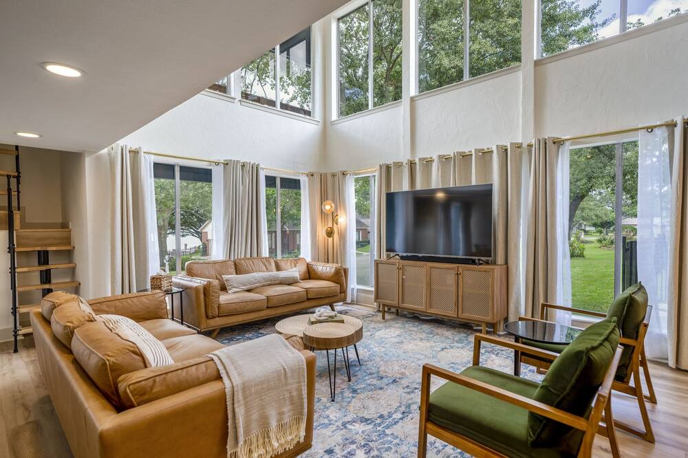 Photo of Livingroom in Seven Coves