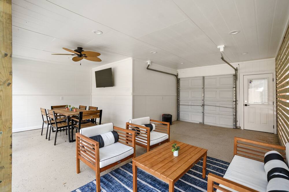 Photo of Livingroom in Seven Coves