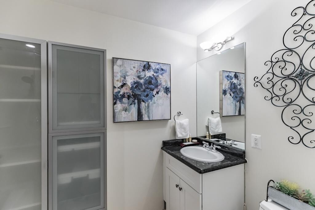 Photo of Others in Newbold