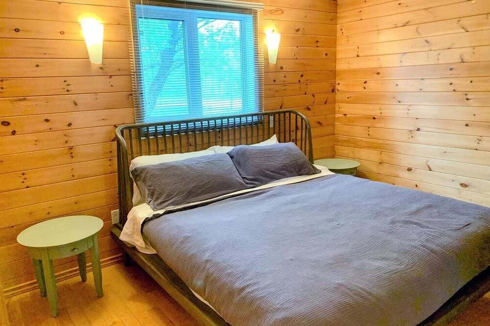 Photo of Bedroom in Lac du Bonnet