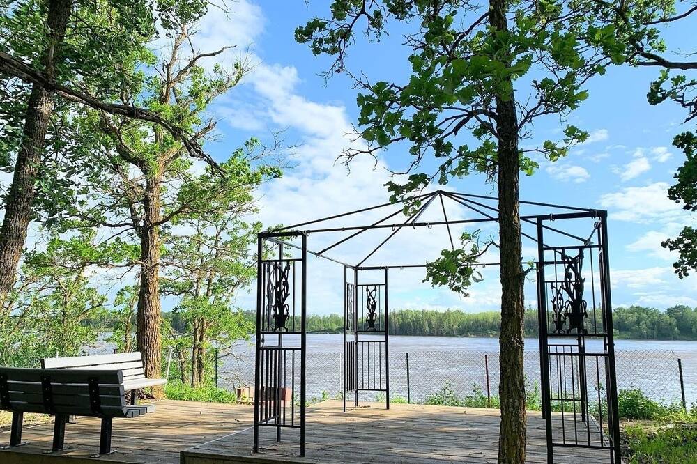 Photo of Others in Lac du Bonnet