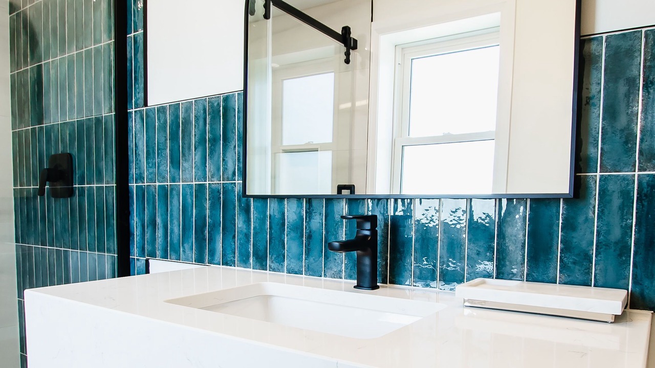 Photo of Bathroom in Grand Bend