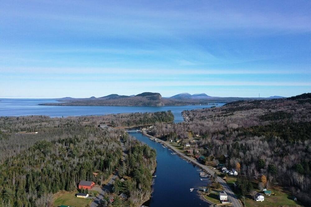 Photo of Others in Northeast Somerset