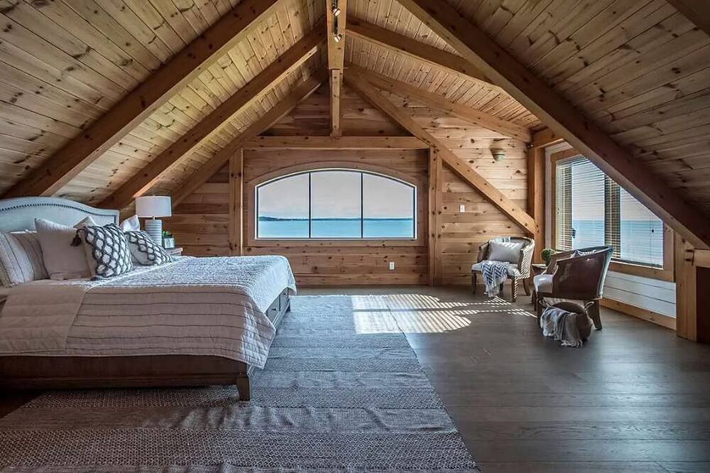 Photo of Bedroom in Cows Bay
