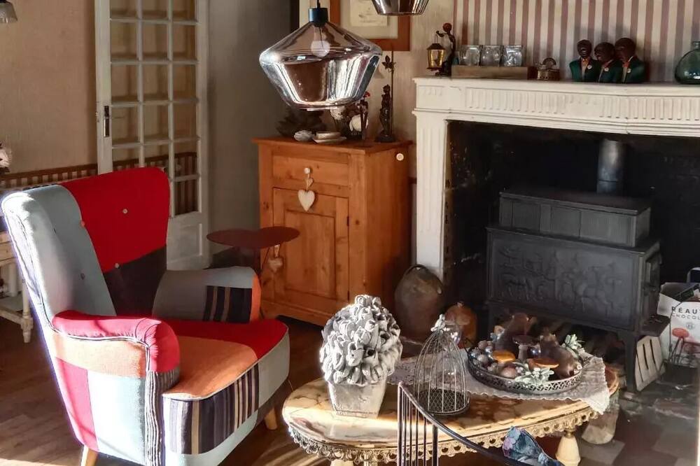 Photo of Livingroom in Cours