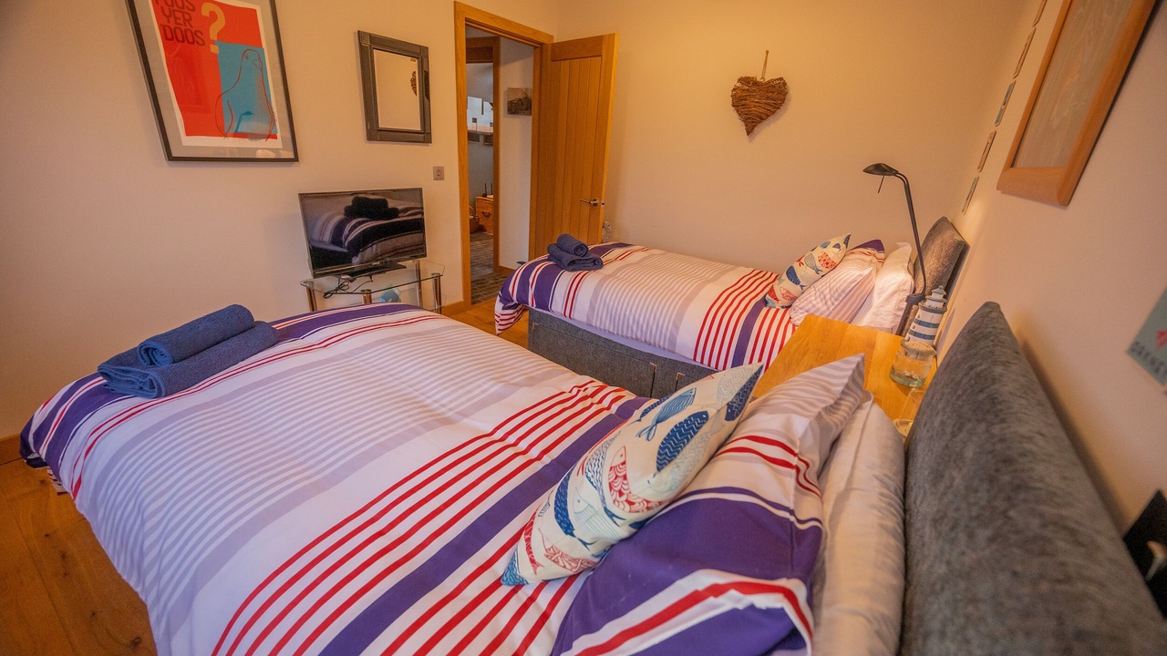 Photo of Others in Hoy Island